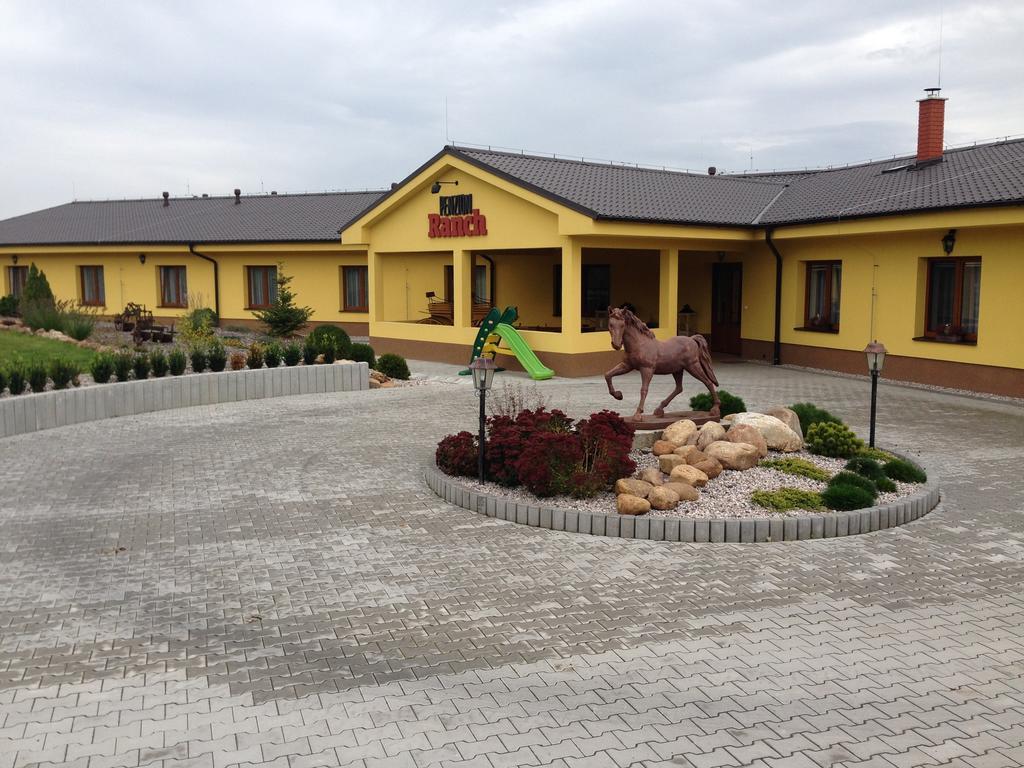 Penzion Ranch Hořovice Buitenkant foto
